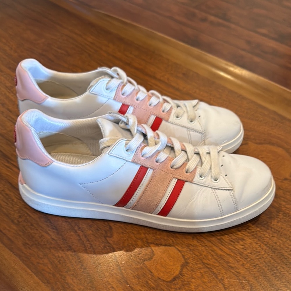 Stylish White and Red Women's Sneakers